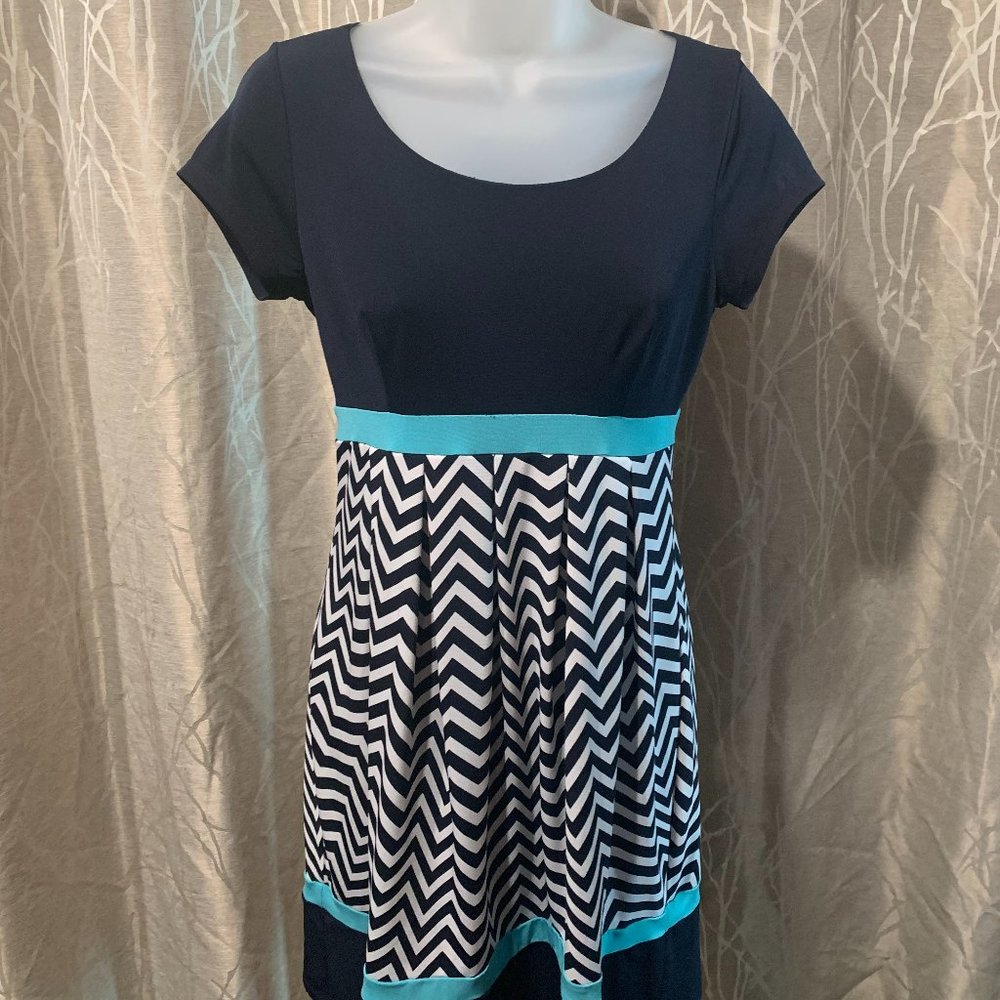 Enfocus Studio Dark & Light Blue White Stripped Dress Size 4 Short Sleeve